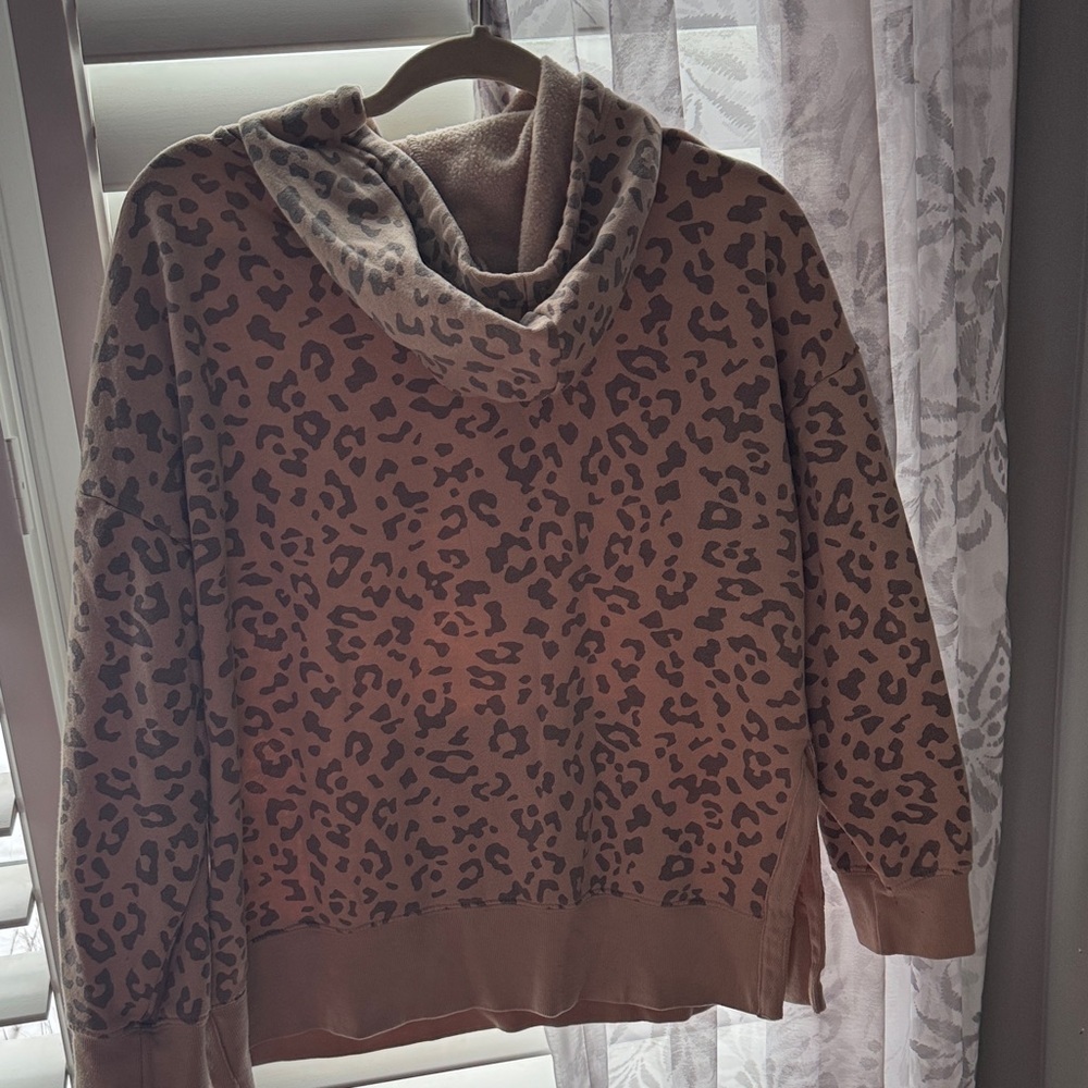 Pink Rose Brown Leopard Print Sweater - Picture 2 of 2